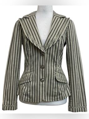 Bisou Bisou Cotton Cream & Sage Striped Three Button Stretch Blazer Jacket